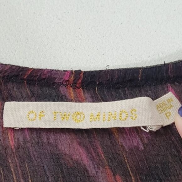 Anthropologie Of Two Minds Shirt Womens Small P 100% Silk Sheer Boho Whimsical - Picture 6 of 7